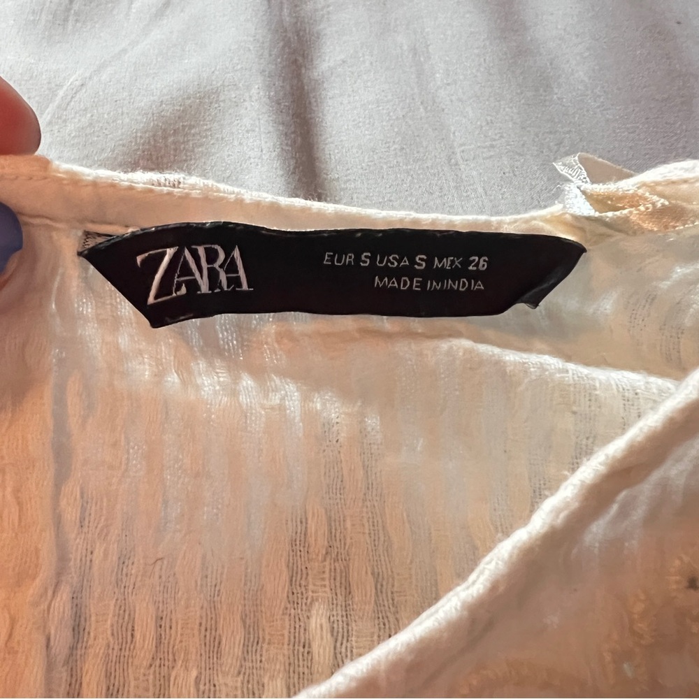 Zara Cream Lace Detail Cottagecore Quilt Pattern Puff Sleeves Ruffled Hem Blouse - Picture 2 of 15